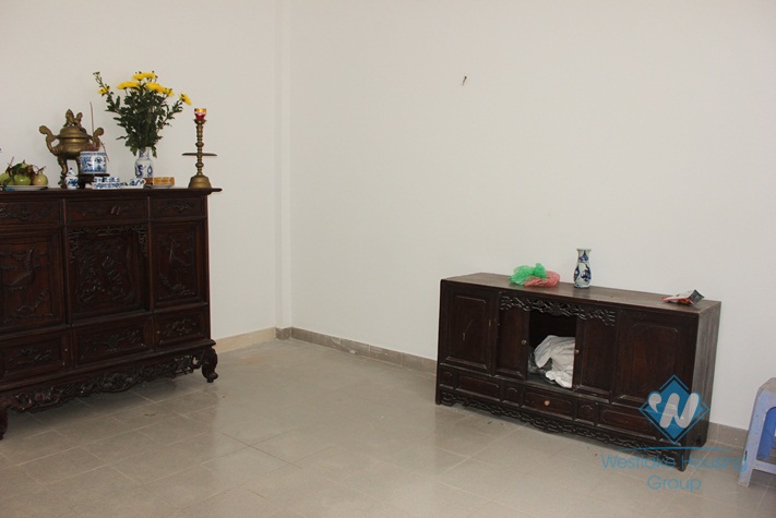 Brandnew house availble for rent in Nghi Tam village, Tay Ho, Hanoi